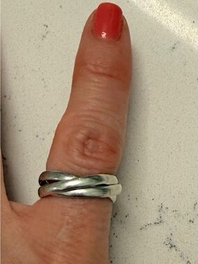 Triple Band Interlocking Silver Ring size 5